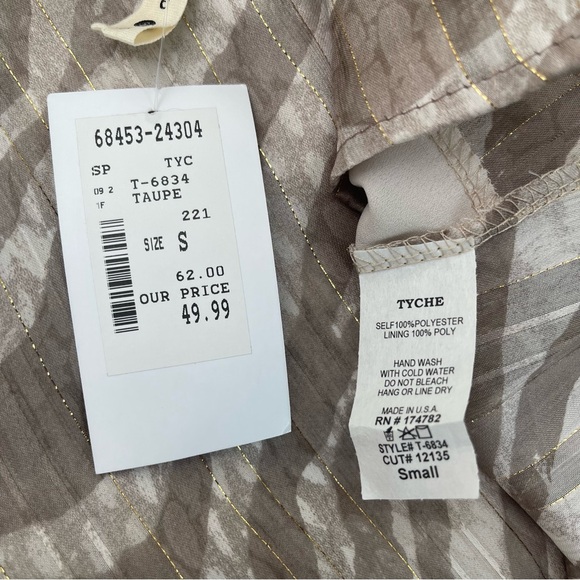 Tyche Long Sleeve Taupe Top NWT Bubble Sleeve T-6834 - Picture 4 of 7